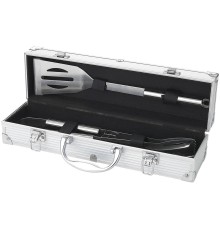 Набор для барбекю в кейсе: лопатка, щипцы, вилка.