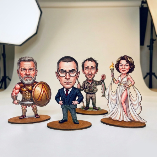 Закажите фигурку человека шарж с лицом по вашей фотографии