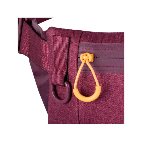 Купить RIVACASE 5311 burgundy red поясная сумка для мобильных устройств /12 с нанесением логотипа