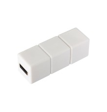 USB-флешка на 16 ГБ