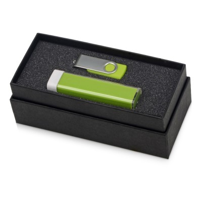 Купить Подарочный набор Flashbank с флешкой и зарядным устройством, зеленый с нанесением