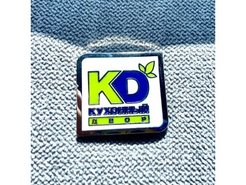 Металлический значок