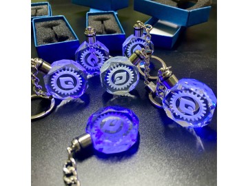 Брелок стекло