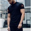 Черная футболка группы Вагнера