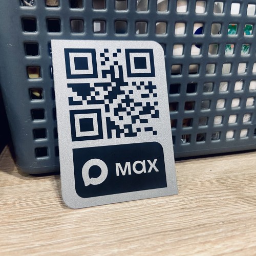 Табличка алюминиевая с QR кодом для мессенджера MAX